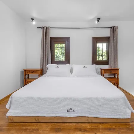 Sala Historical Luxury